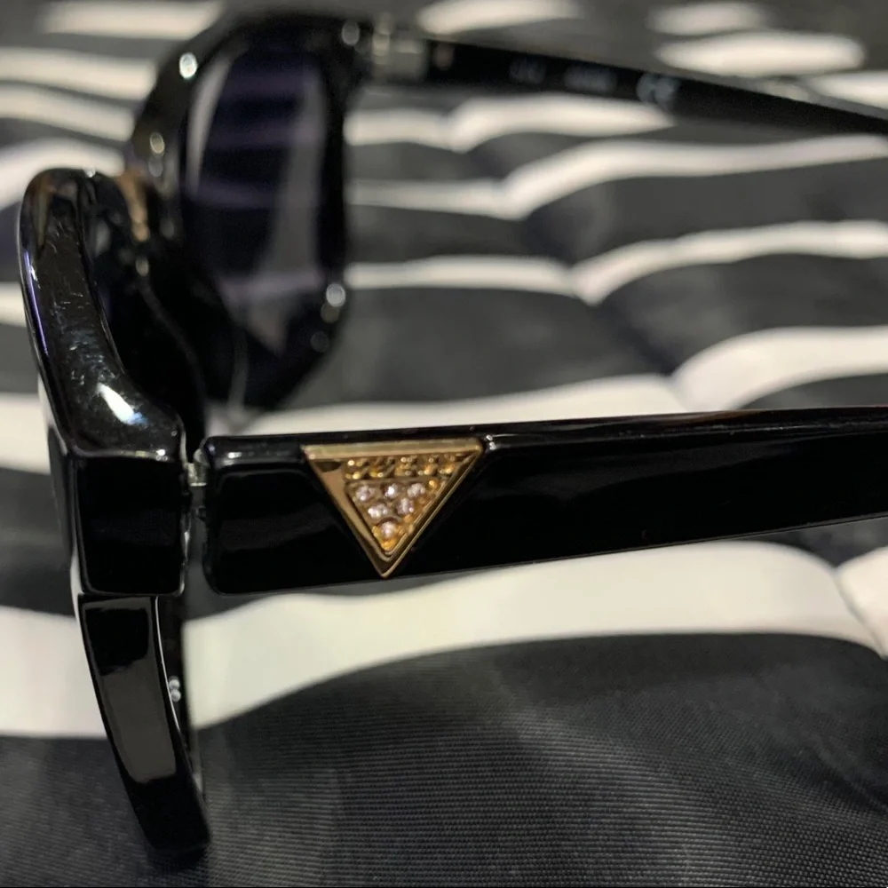 GUESS SHADES - Picture 2 of 7